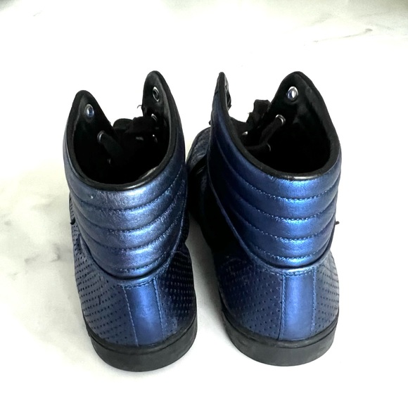 Gucci Mens Metallic Blue High Top Sneakers - Picture 2 of 3